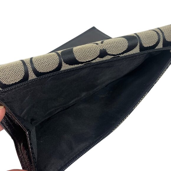 COACH Soho Signature Logo Canvas Envelope Wallet Buckle Snap Black Leather Trim - Picture 8 of 8